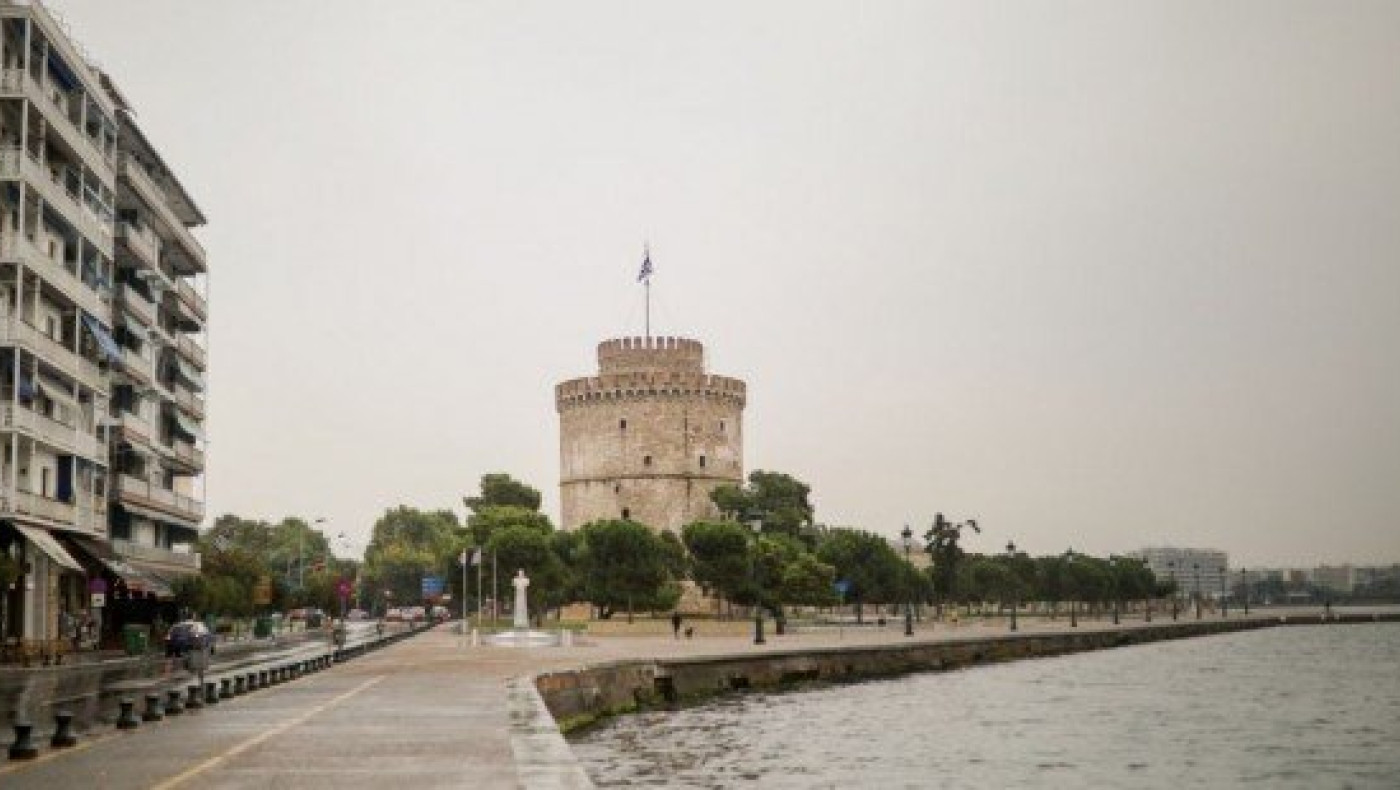 Θεσσαλονίκη: Άνδρας έπεσε στον             Θερμαϊκό