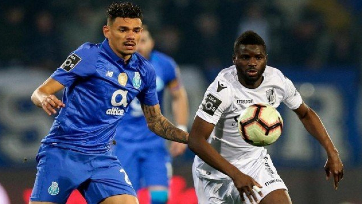 Betshow: Για να σώσει την                                       χρονιά