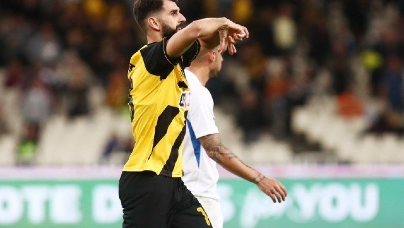 Θρίλερ στο ΟΑΚΑ με νικήτρια την                    ΑΕΚ