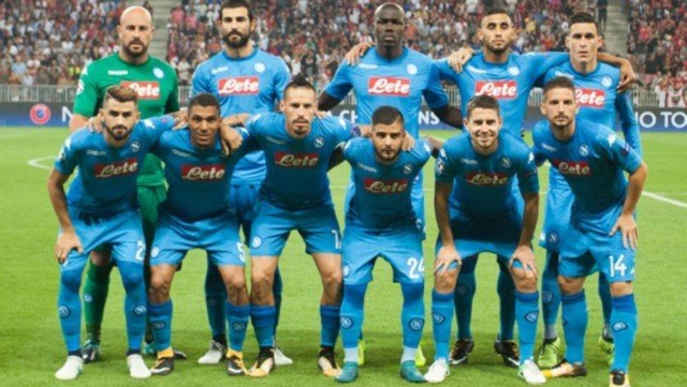 Daily Mail: Πρόταση ύψους 560 εκατ. ευρώ για την Νάπολι