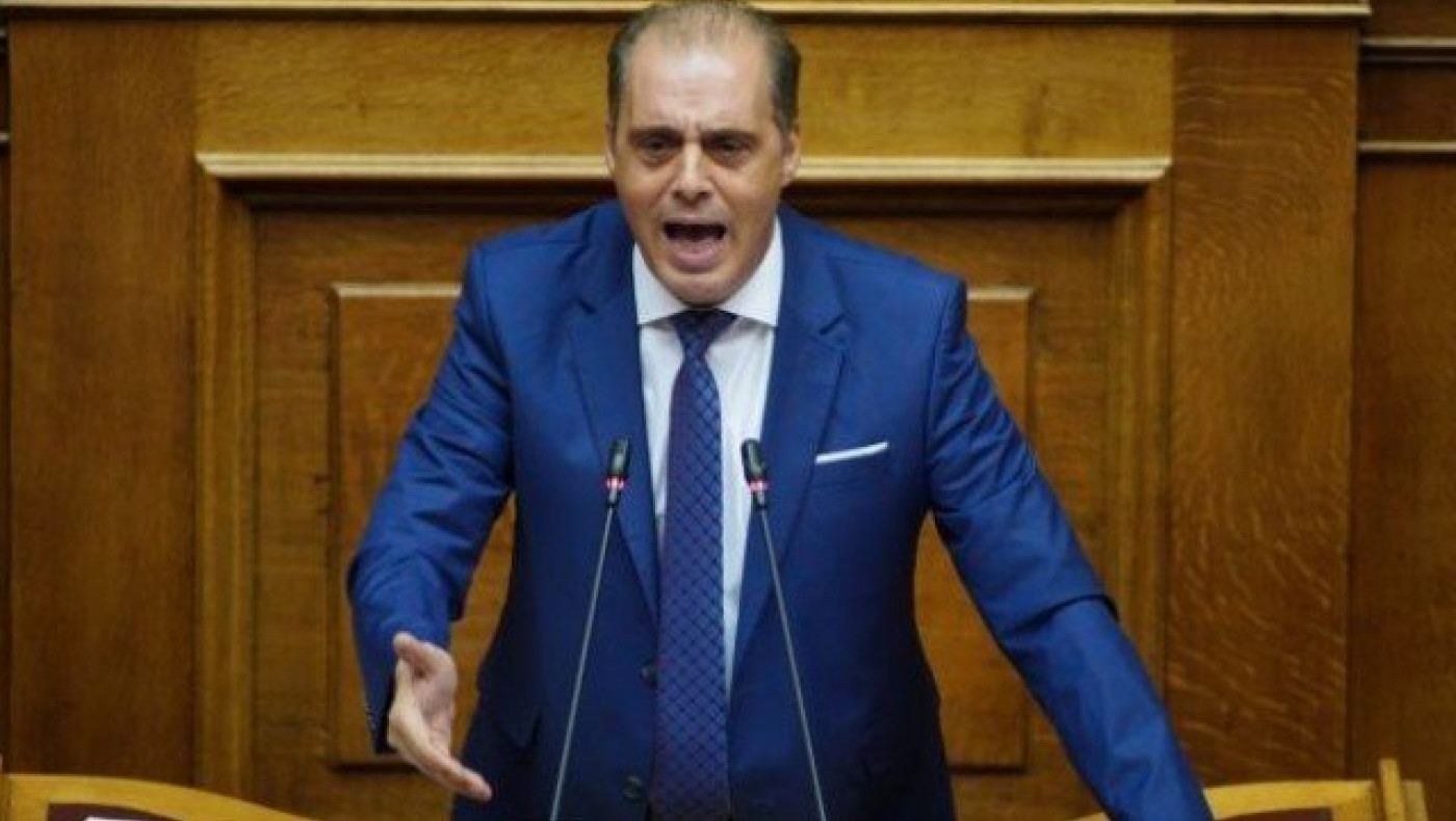 «Αστραψε και βρόντηξε» ο Βελόπουλος κατά Αυγενάκη και Μαρινάκη (video)