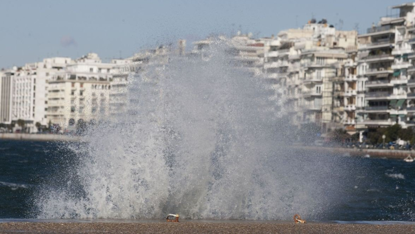 Θυελλώδεις άνεμοι αύριο (23/12) στη Θεσσαλονίκη
