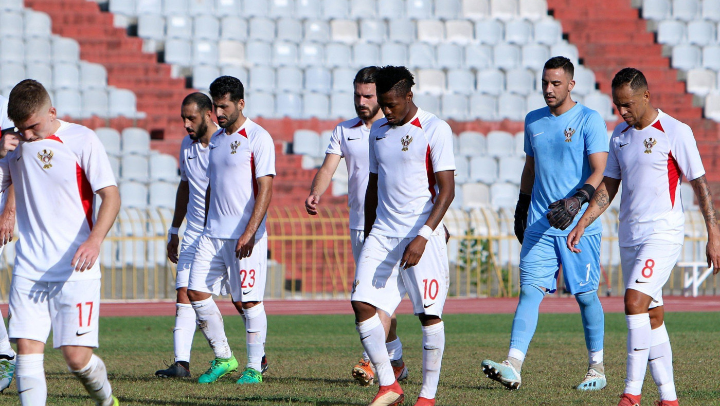 Συνήθισε στις ήττες και στην κατρακύλα ο Απόλλων