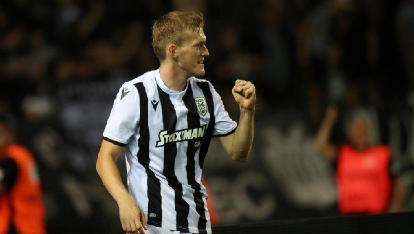 ΘΕΜΑ: Ο Σφιντέρσκι κυνηγάει                     τον Λεβαντόφσκι