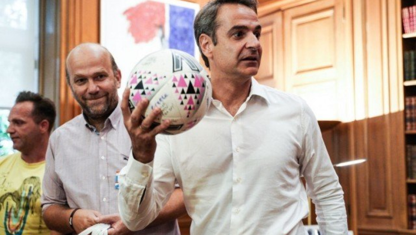 Στην Ισπανία για να δει τον Μέσι ο Κυριάκος Μητσοτάκης (pics)