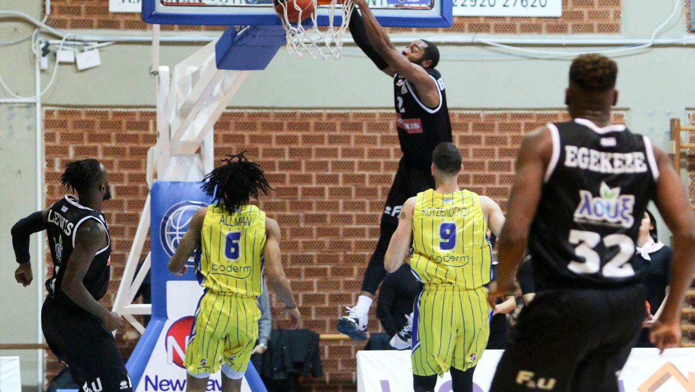 Βουλιάζει ο ΠΑΟΚ