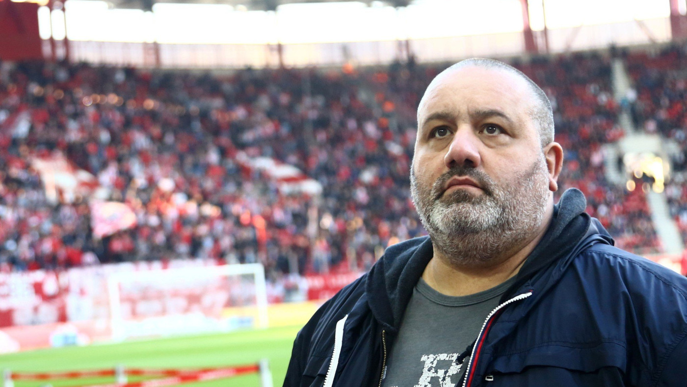 Προκλητική ανάρτηση Καραπαπά κατά Γιώργου Σαββίδη