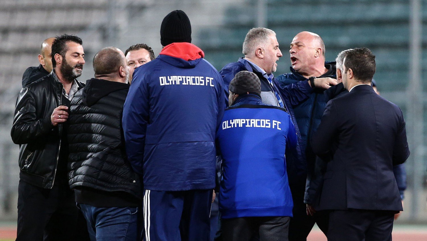 Βόλος-Ολυμπιακός: Αυτές είναι οι «καμπάνες» σε Μπέο και Καραπαπά