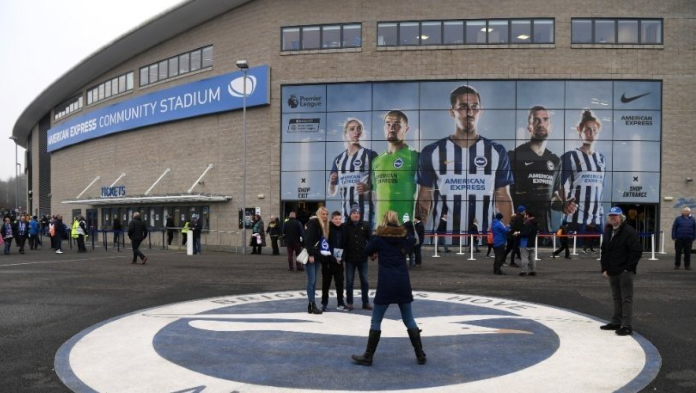 Τρεις συλλήψεις οπαδών για ομοφοβικές επιθέσεις στην Αγγλία