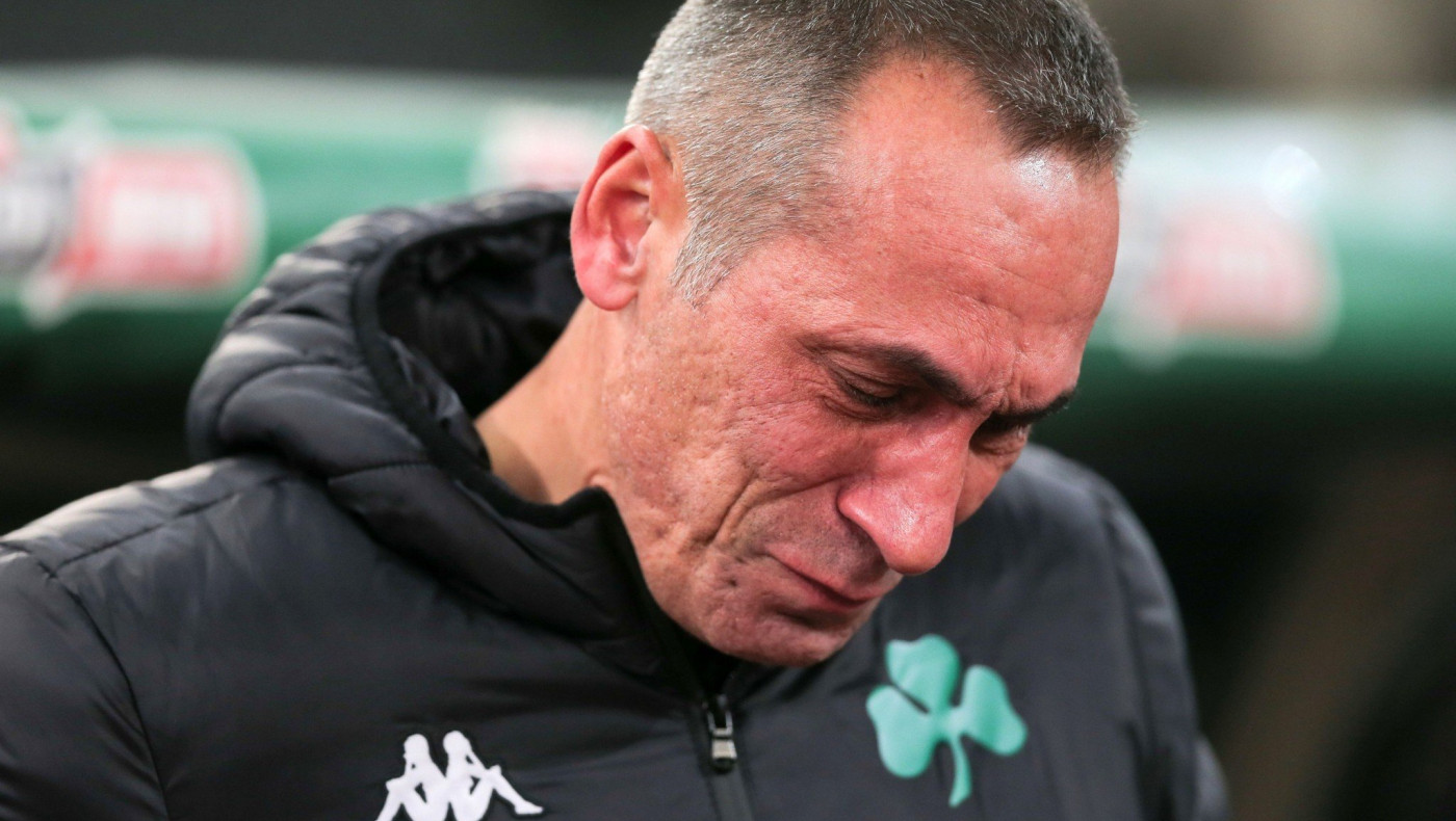 Εβαλε τα κλάματα ο Δώνης!