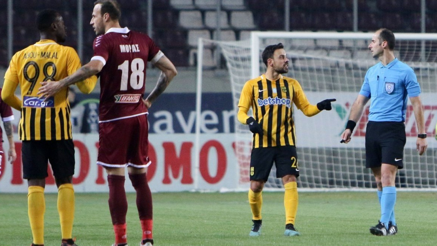 Άρης για ρατσιστική επίθεση σε Μπα: «Αξίζουν την περιφρόνηση σου μόνο»