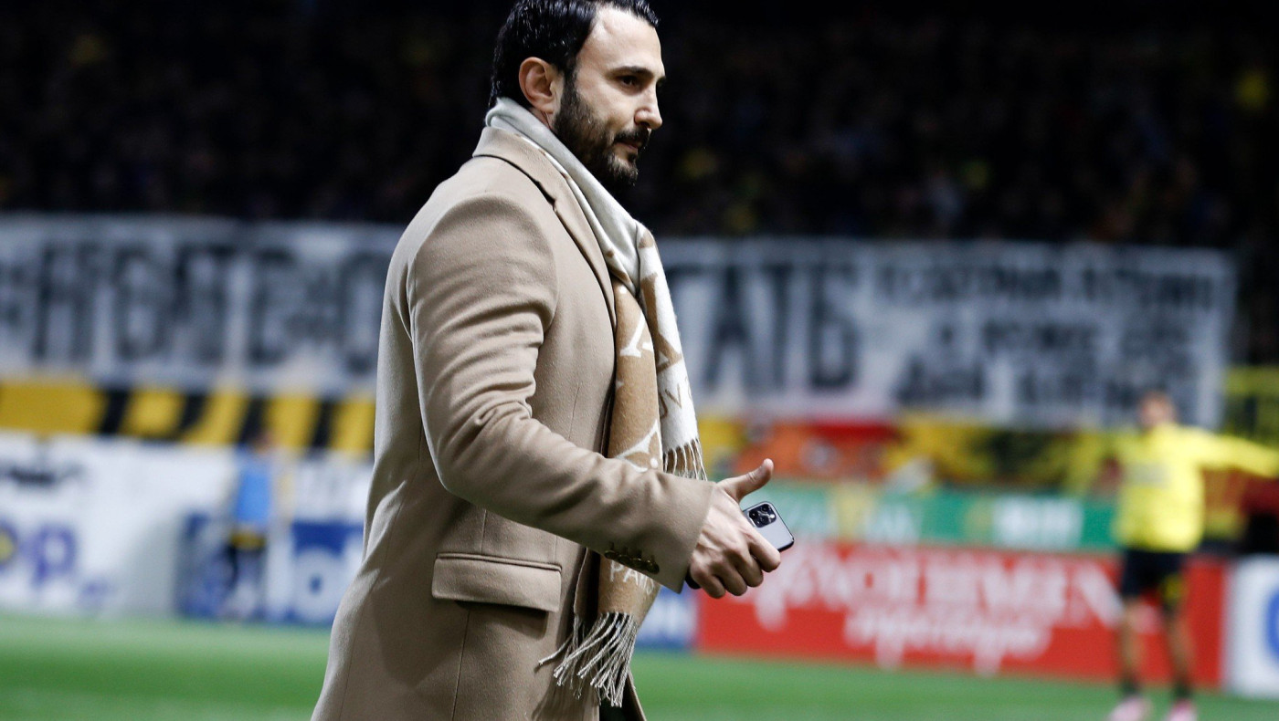 Καρυπίδης σε παίκτες: «Είδε όλη η Ελλάδα ποιος είναι ο Άρης»