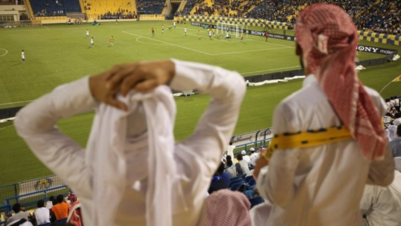 Κατάρ: Επάγγελμα... κομπάρσος οπαδός με ένα δολάριο την ώρα!