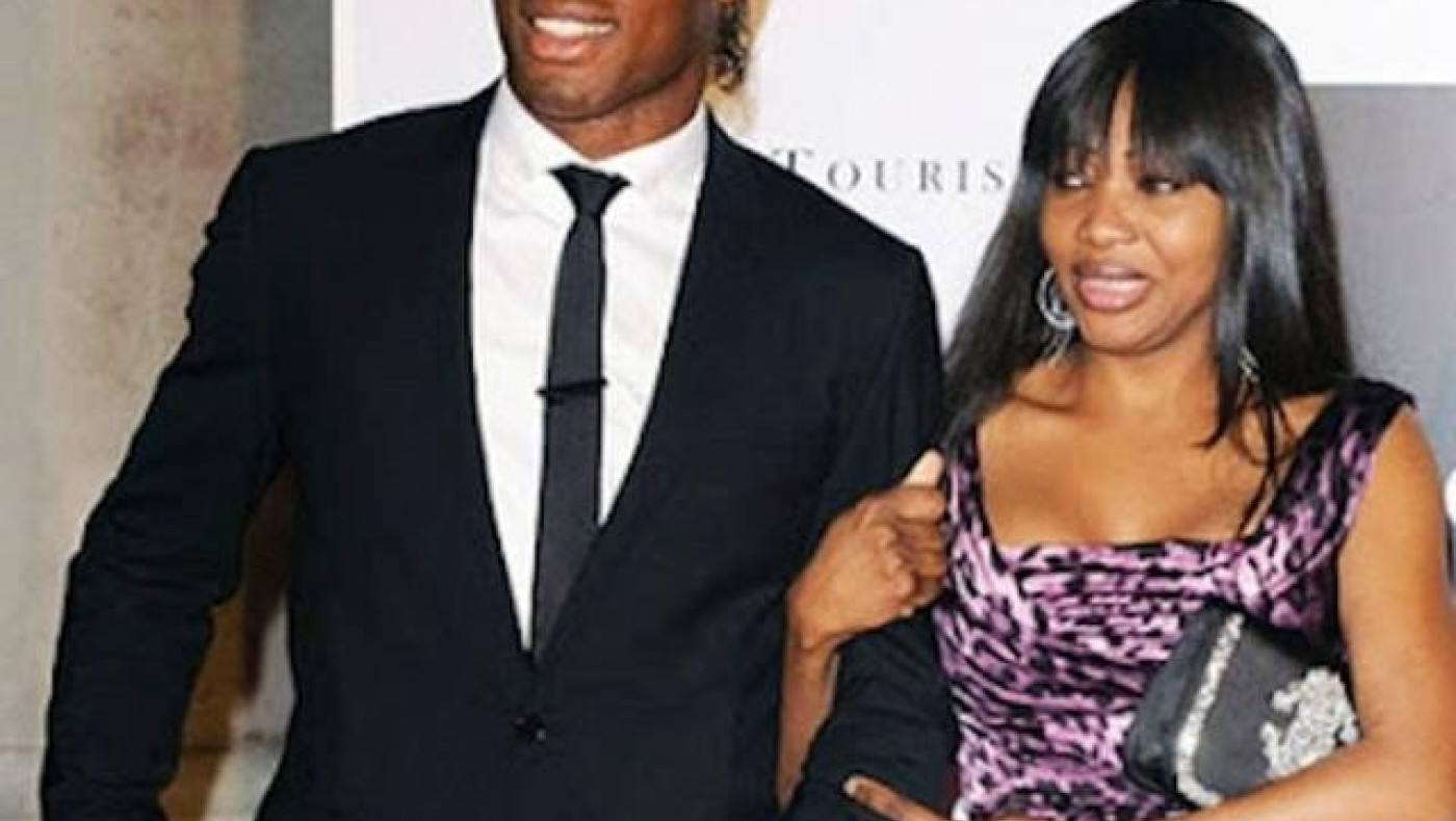 Η «Μις Ολλανδία» ξελόγιασε τον Ντρογκμπά! (pics)