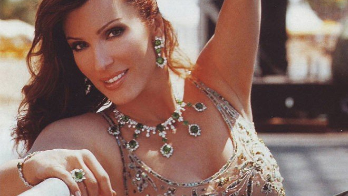 Δείτε για πρώτη φορά το ΓΥΜΝΟ ΣΤΗΘΟΣ της Βίκυς Χατζηβασιλείου! (ΦΩΤΟ)