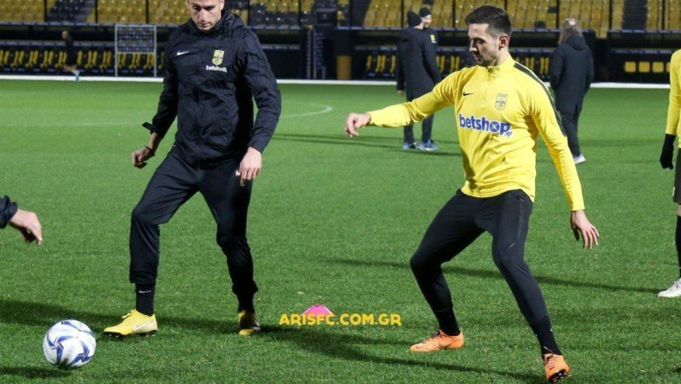 Πέντε πρώην παίκτες του Άρη υπέρ της ανάκλησης του δελτίου Ντουρμισάι!