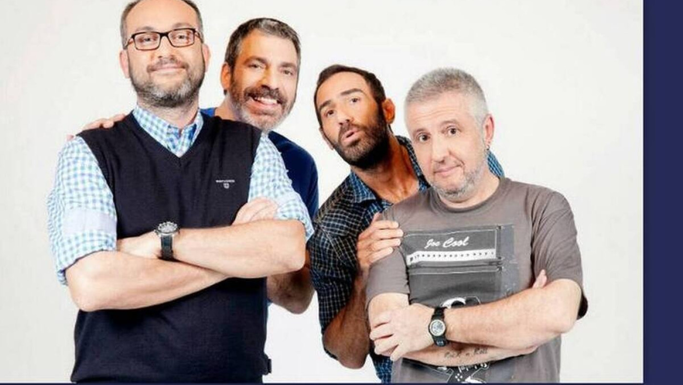 Ράδιο Αρβύλα: Σαδομαζοχιστές στην Νέα Σμύρνη εκλιπαρούν να φάνε...ξύλο