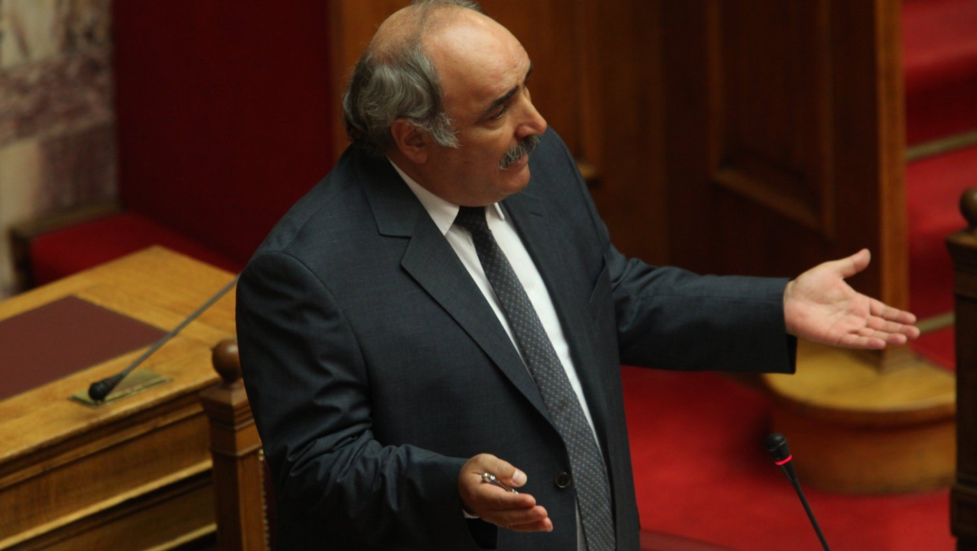 «Κεραυνοί» Μπόλαρη σε Ολυμπιακό για Σαββίδη και Πόντιους