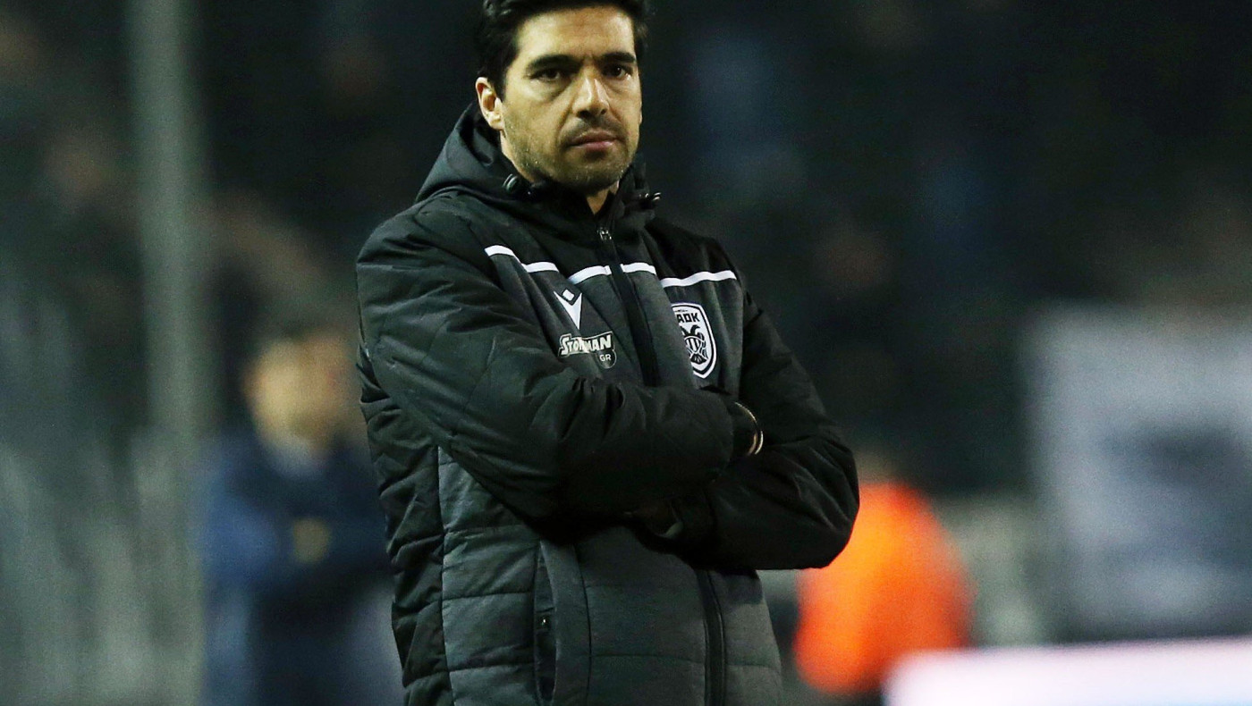 Οι πανηγυρισμοί και το τετ α τετ Φερέιρα με Μόρα