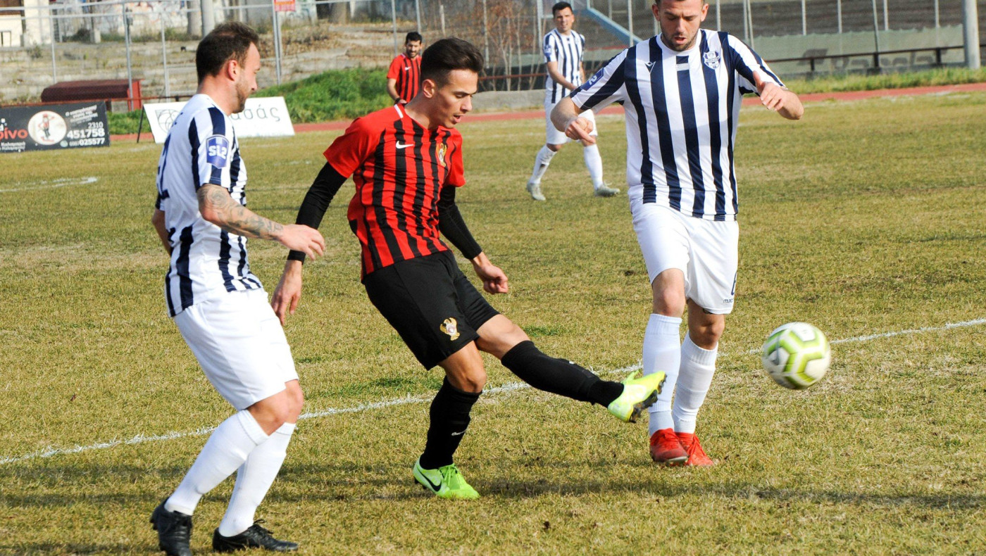 Με... αεροπλάνα και βαπόρια ο Απόλλων