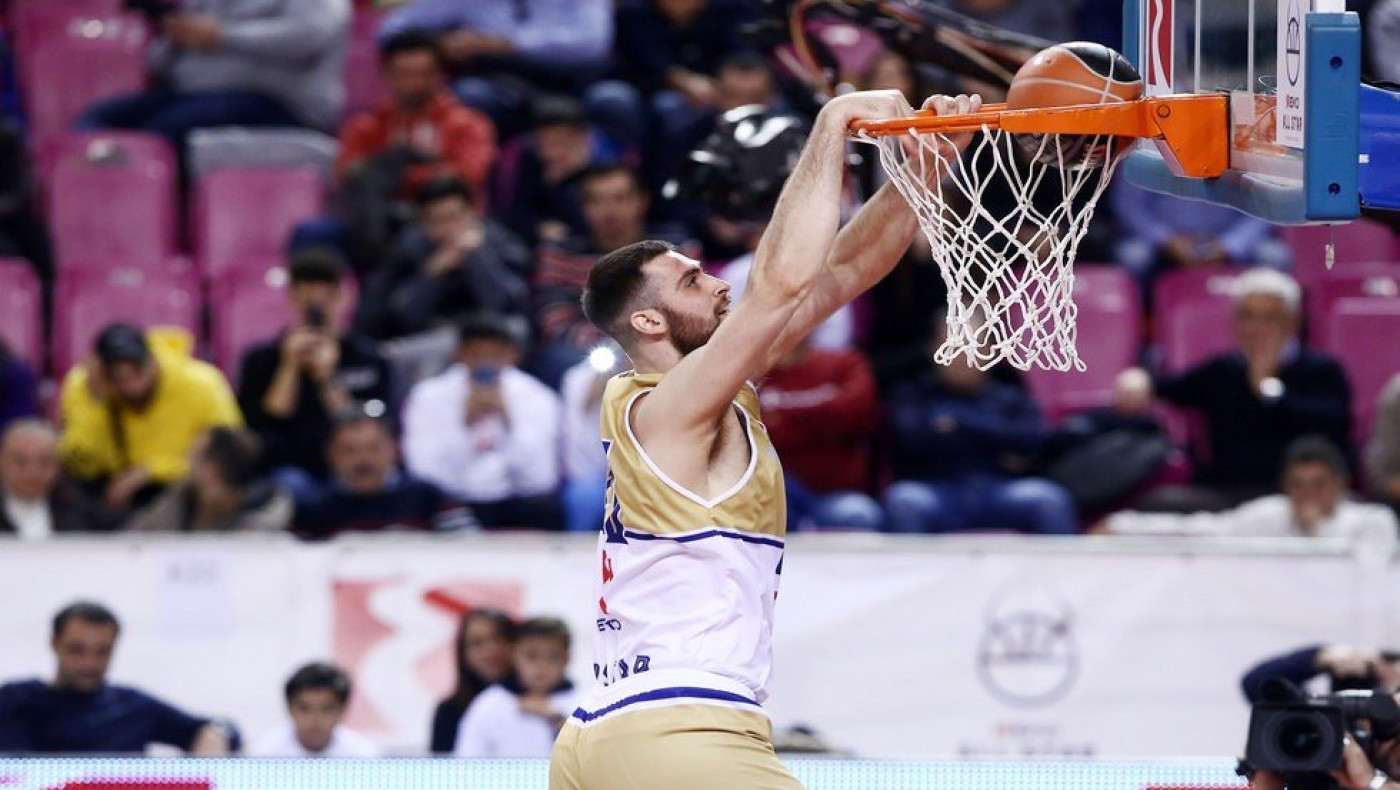 Νικητής στα καρφώματα ο Γιώργος Παπαγιάννης