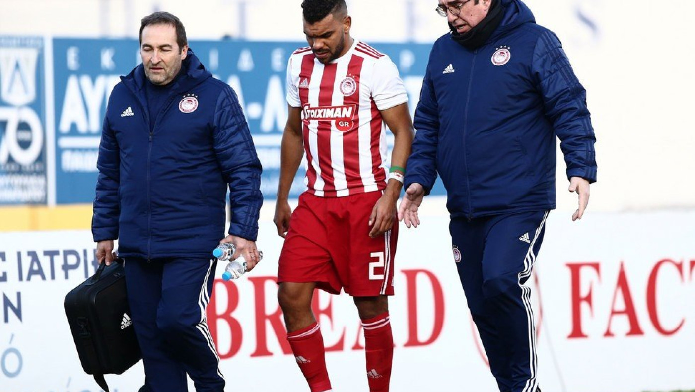 Τραυματίστηκε ο Σουντανί και έμεινε με έναν επιθετικό ο Ολυμπιακός για την Ευρώπη