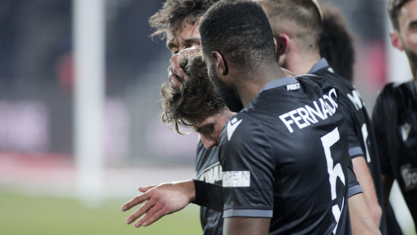 Βαρέλα σε Λάμπρου: «Πίστευα σε εσένα από την αρχή»