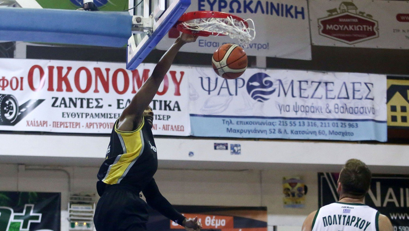 Άνετη πρόκριση στον τελικό για την ΑΕΚ