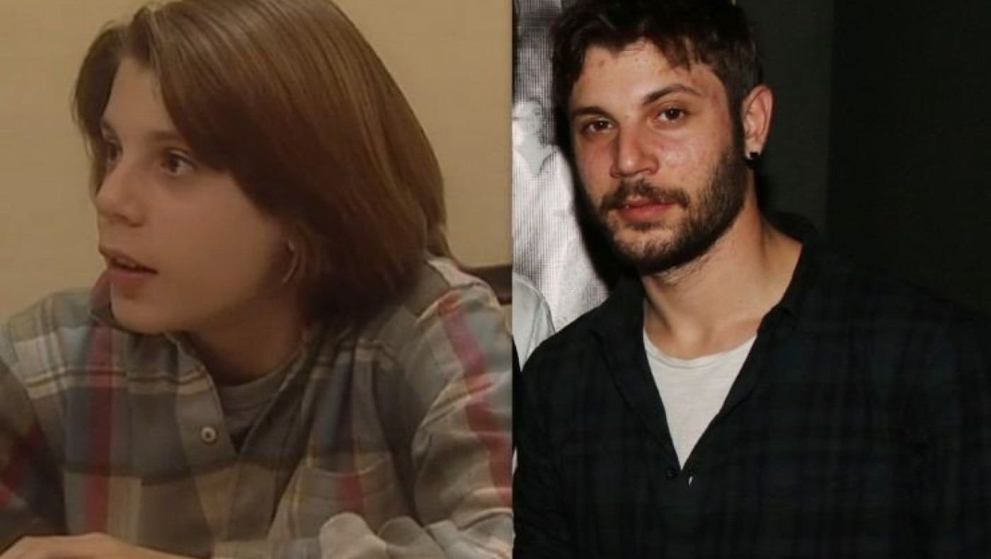 Ο Μανωλάκης δίνει spoiler από το Καφέ της Χαράς