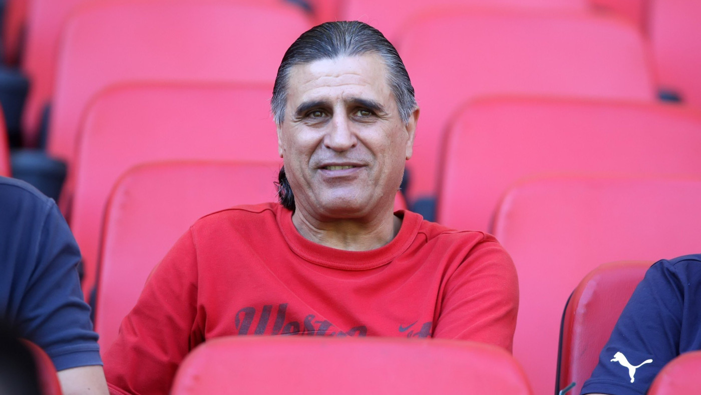 «Όλες οι ομάδες ενισχύθηκαν, είμαι υπέρ της παραμονής του Μαρτίνς»