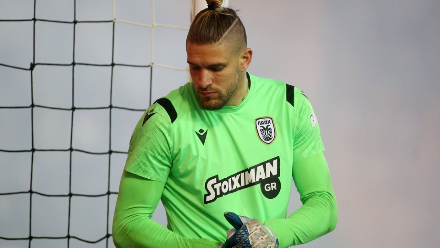 Εξω φρενών με οπαδούς ο Πασχαλάκης: «Με έβρισαν»