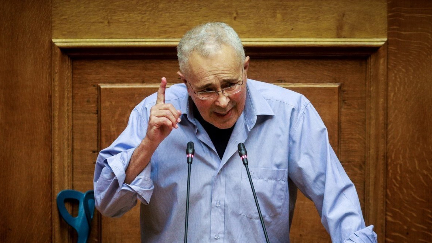 Ζουράρις: «ΠΑΟΚτσής που ρίχνει ΝΔ, ψηφίζει Μαρινάκη»