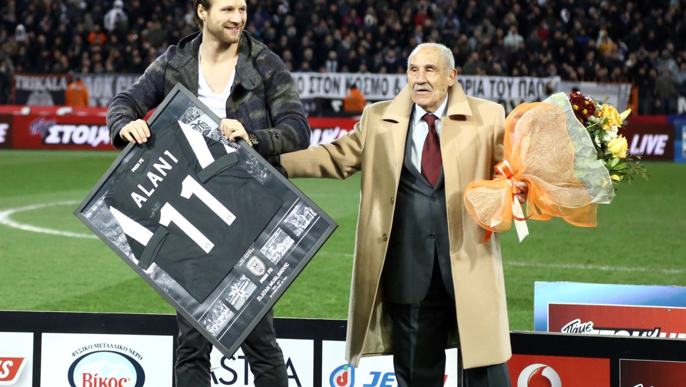 Χασιώτης για Σκαρτάδο: «Ντροπή παίκτης του ΠΑΟΚ να πουλάει σουβλάκια»