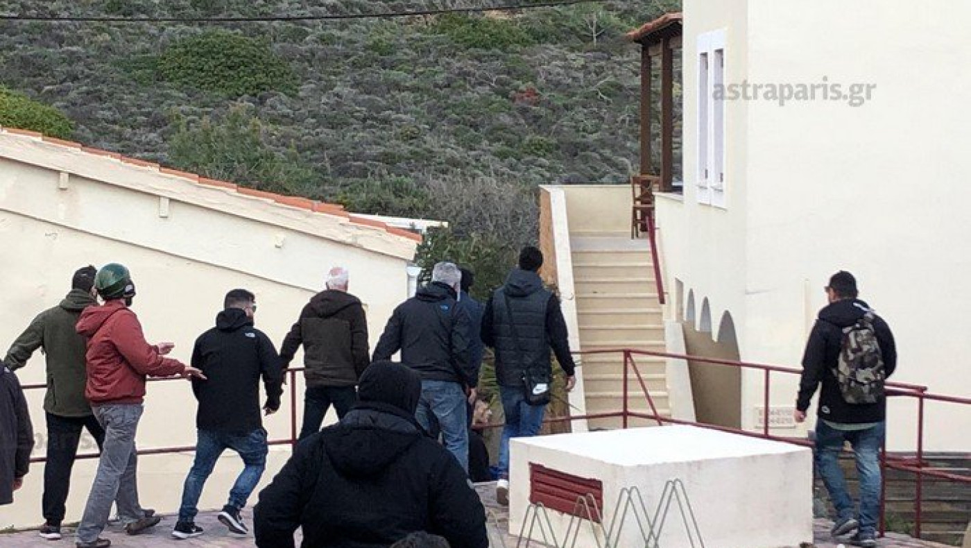 Χίος: Ξύλο κατοίκων στα ΜΑΤ μέσα σε ξενοδοχείο!