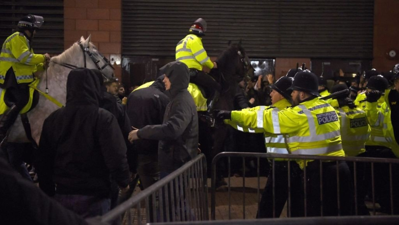 «Ντου» οπαδών της Μπάγερν στο «Στάμφορντ Μπριτζ»