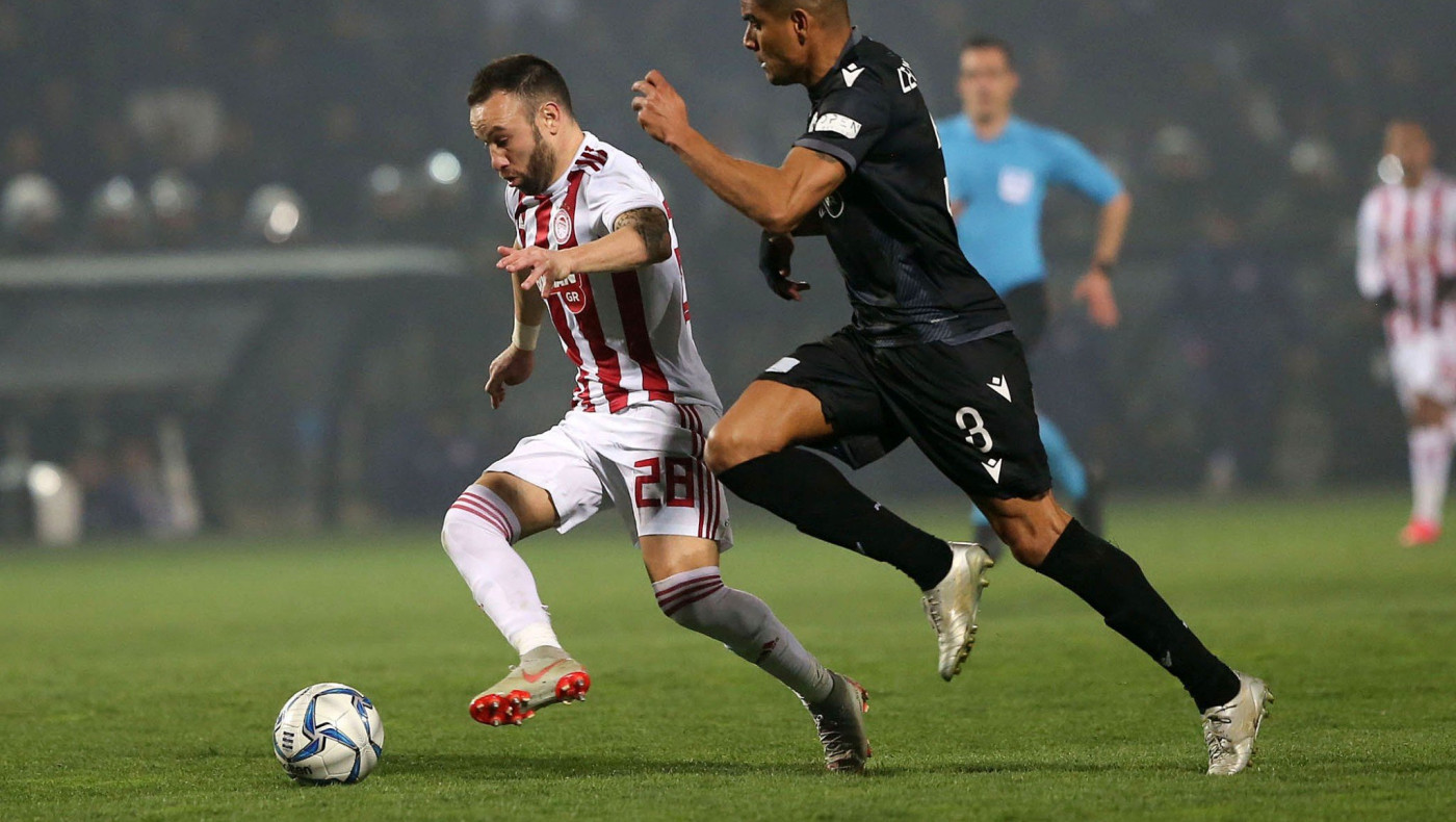 Την πέτρα έστυβε και την τρίχα έσχιζε…