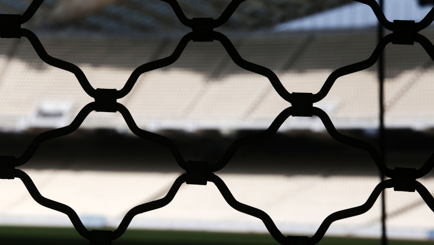 Οριστικό: Αναβολή στα πλέι-οφ της Super League 1