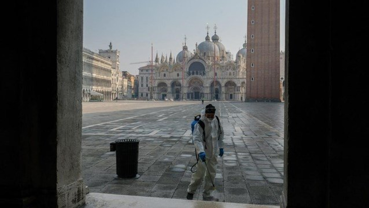 Ιταλία: «Σε δύο εβδομάδες το αποκορύφωμα της μόλυνσης»