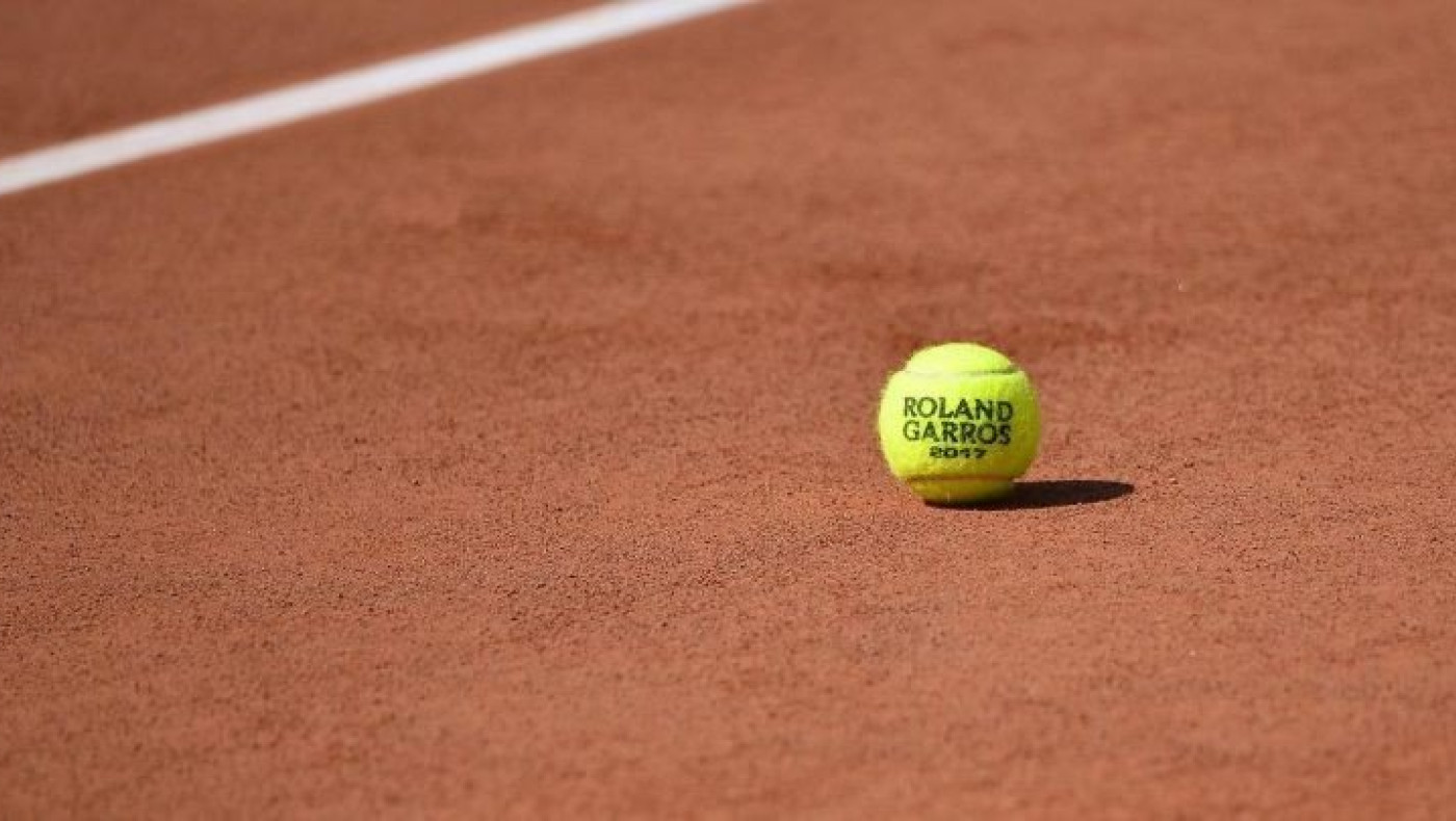Αναβολή και στο Roland Garros