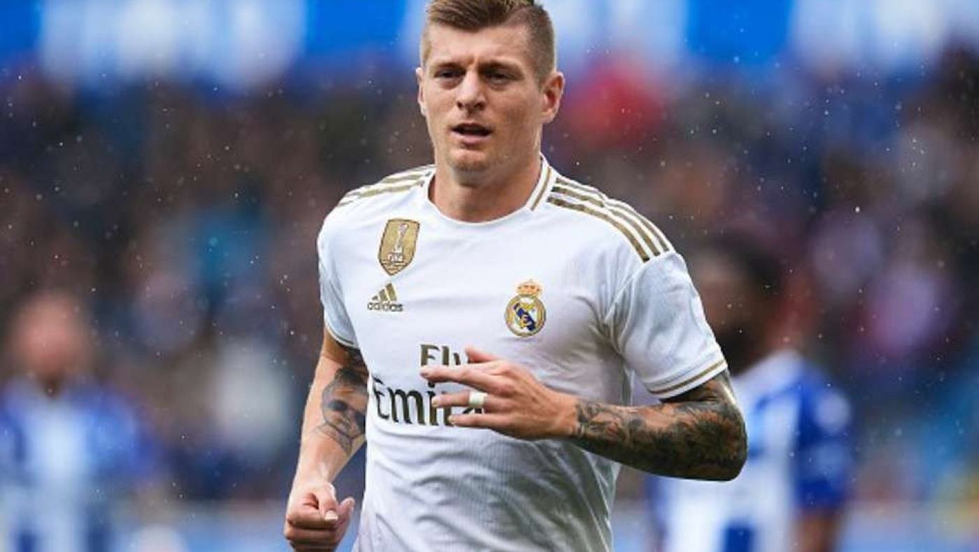 Κροος: «Ποιο ποδόσφαιρο, προτεραιότητα να φύγει ο αόρατος εχθρός»