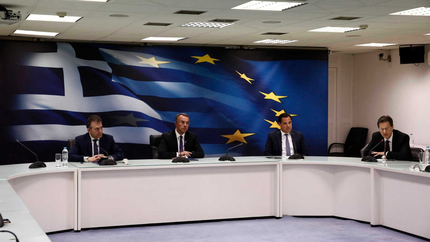 Τα νέα μέτρα: Ανάσα με επίδομα 800€, μείωση του ΦΠΑ σε υλικά κατά του κορωνοϊού