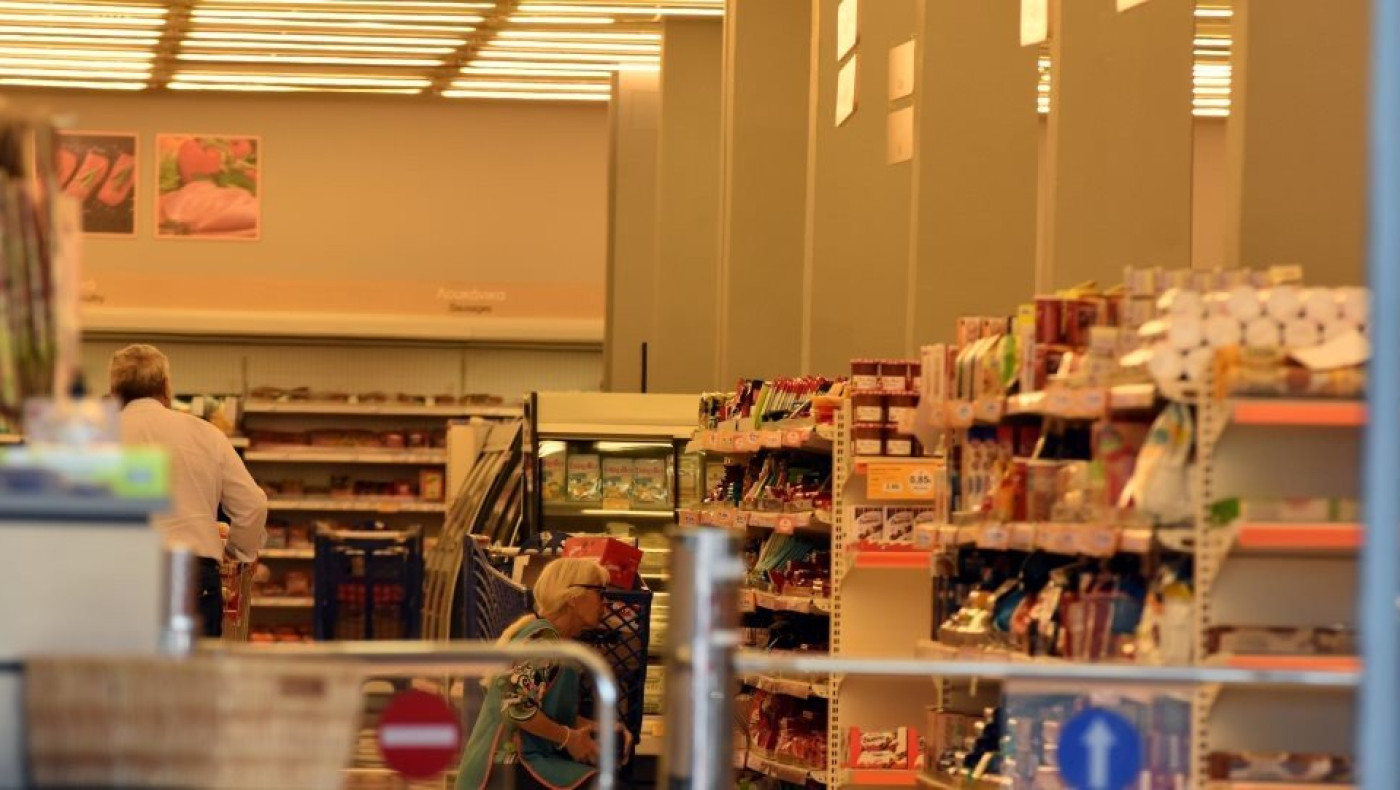 Εστία υπερμετάδοσης του κορωνοϊού τα σούπερ μάρκετ