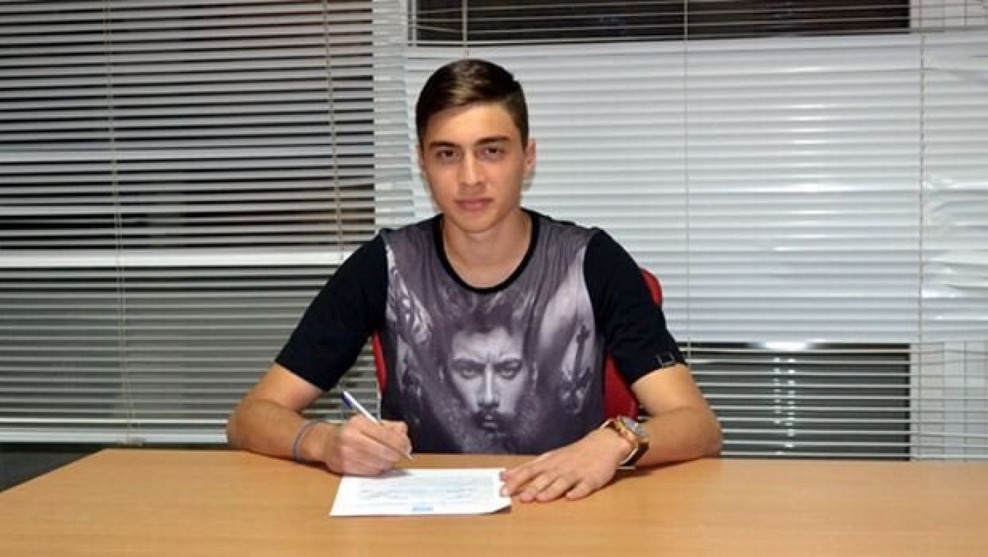 Επαγγελματίας ο Γκουτσίδης