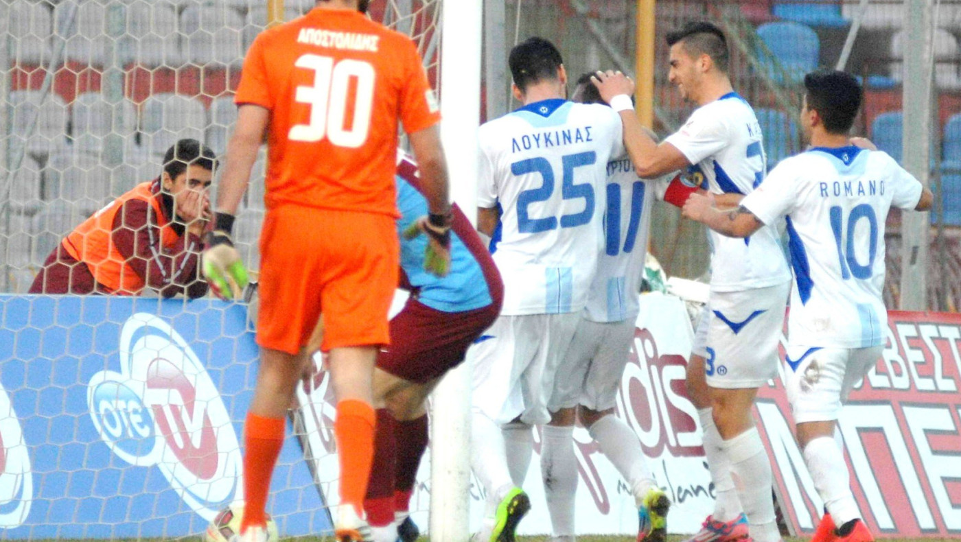 Ομάδα χωρίς... ταβάνι