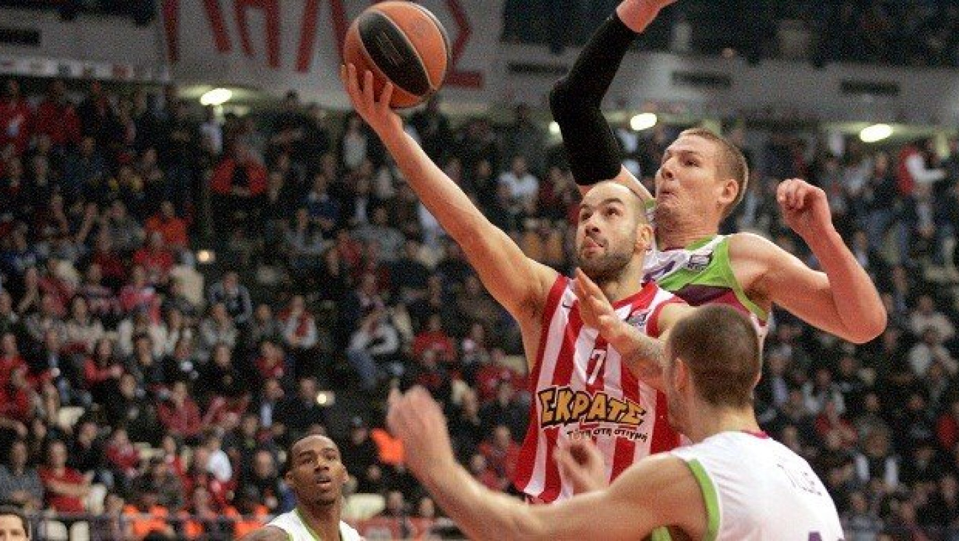 Με ανατροπή ο Ολυμπιακός