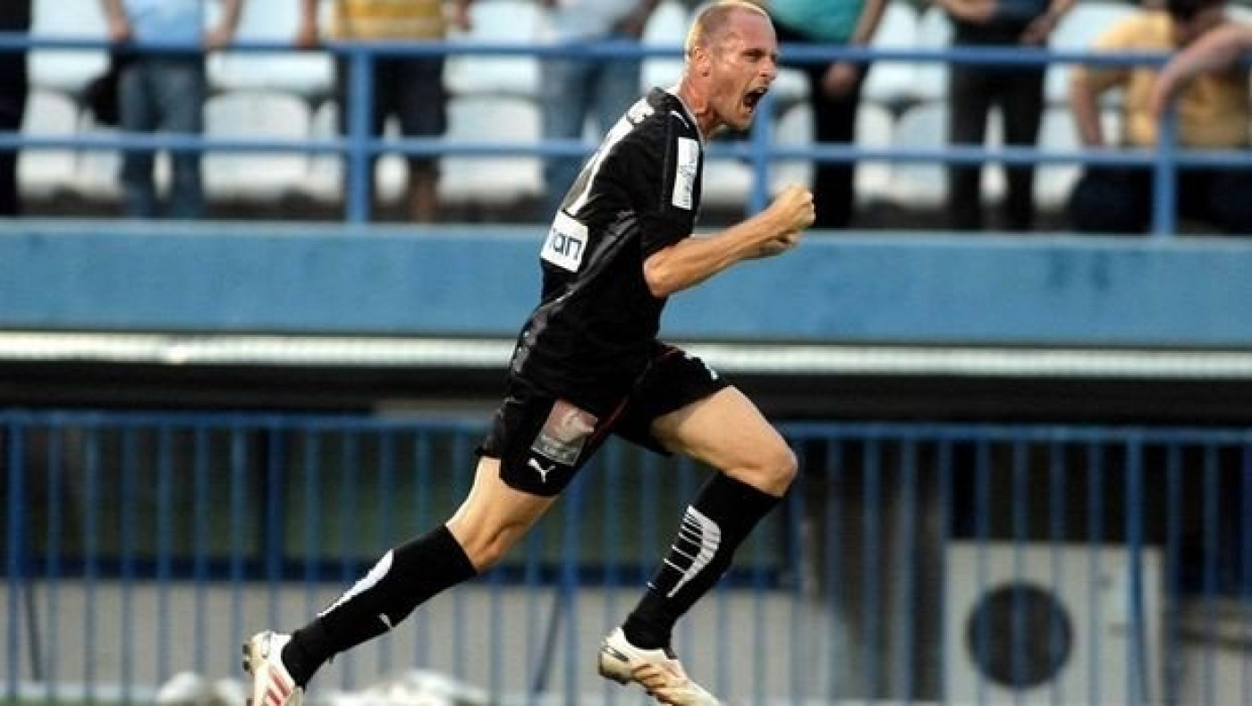 Νέος «βραχνάς» με Βλόνταρτσικ