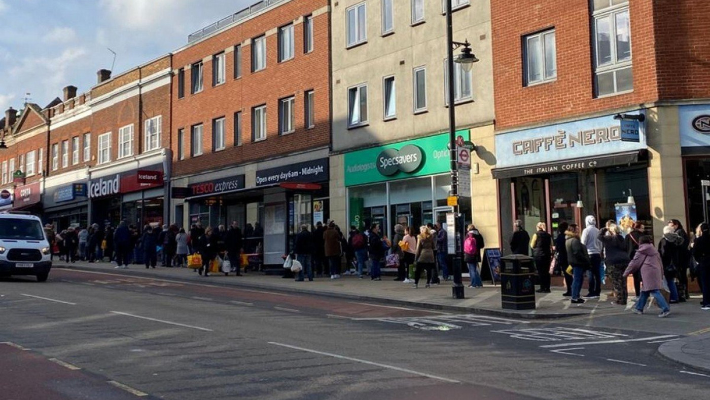 «Οι Άγγλοι δεν έχουν αίσθηση του τι γίνεται»