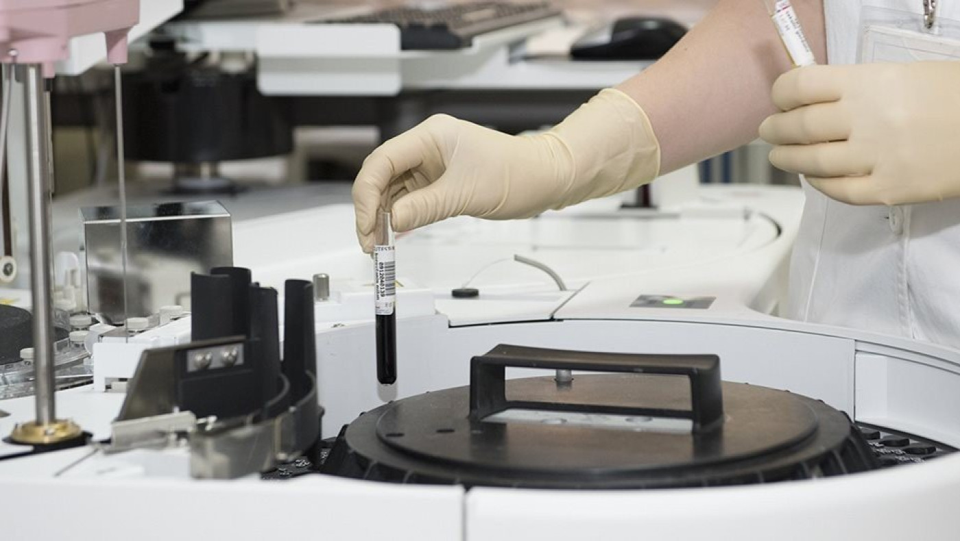 Ο κορωνοϊός παραμένει επί ώρες στα δωμάτια