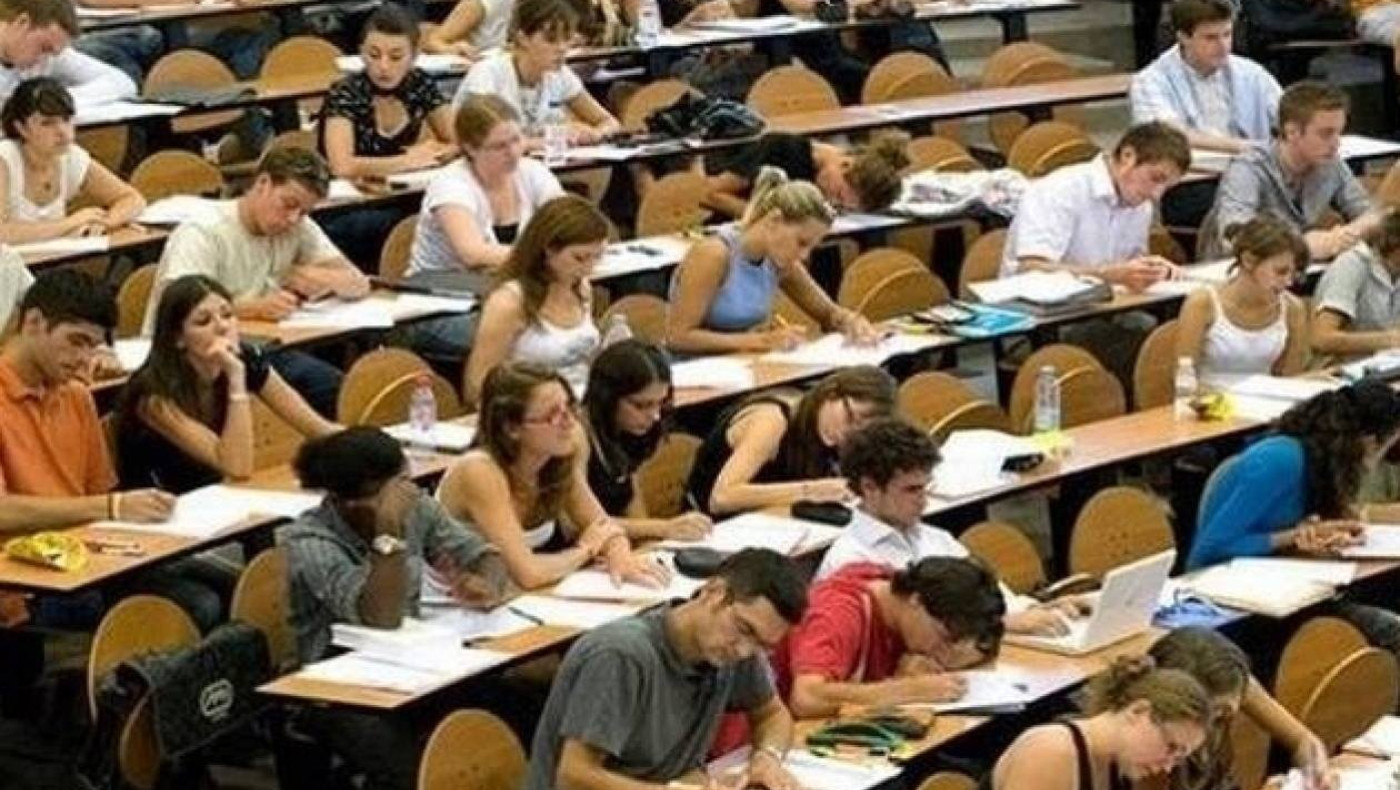 Κορωνοϊός: Δωρεάν μεταφορά φοιτητών στον τόπο κατοικίας τους