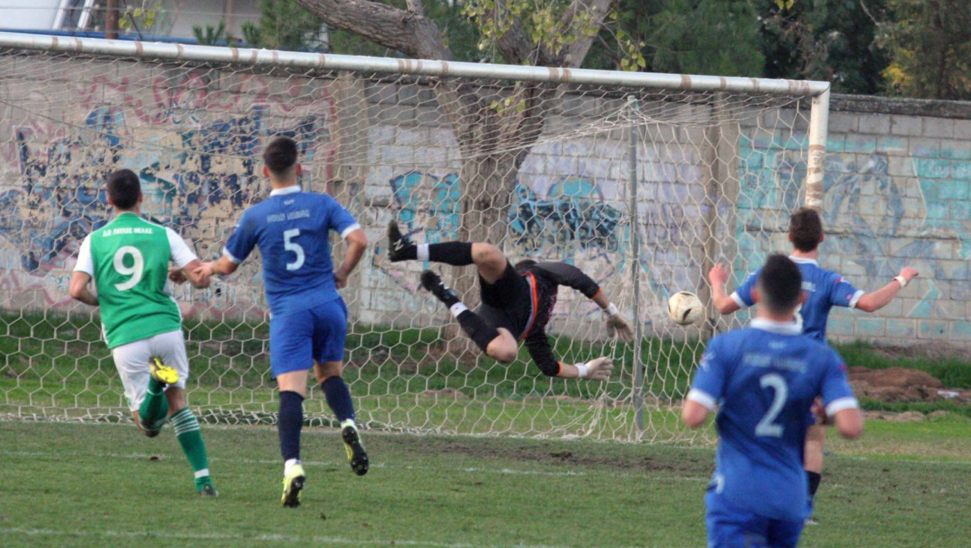 Οι θέσεις προπονητών, ποδοσφαιριστών και παραγόντων σε τίτλους